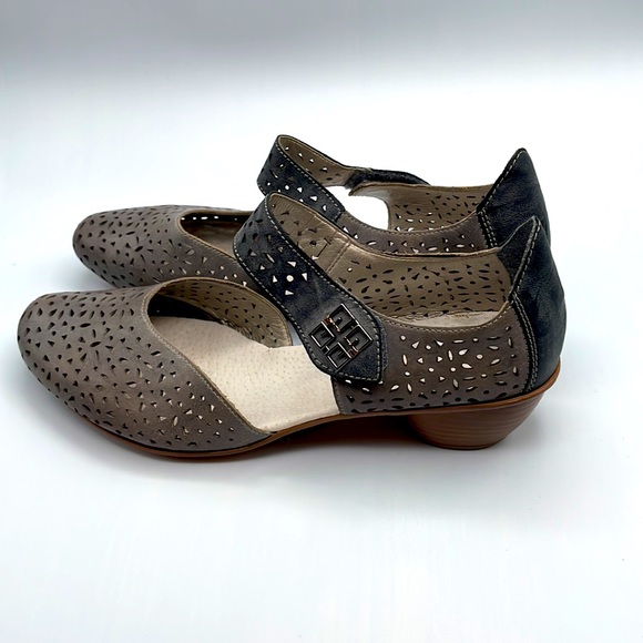 Rieker Mary Jane Perforated Low Heel Shoes - Picture 8 of 14